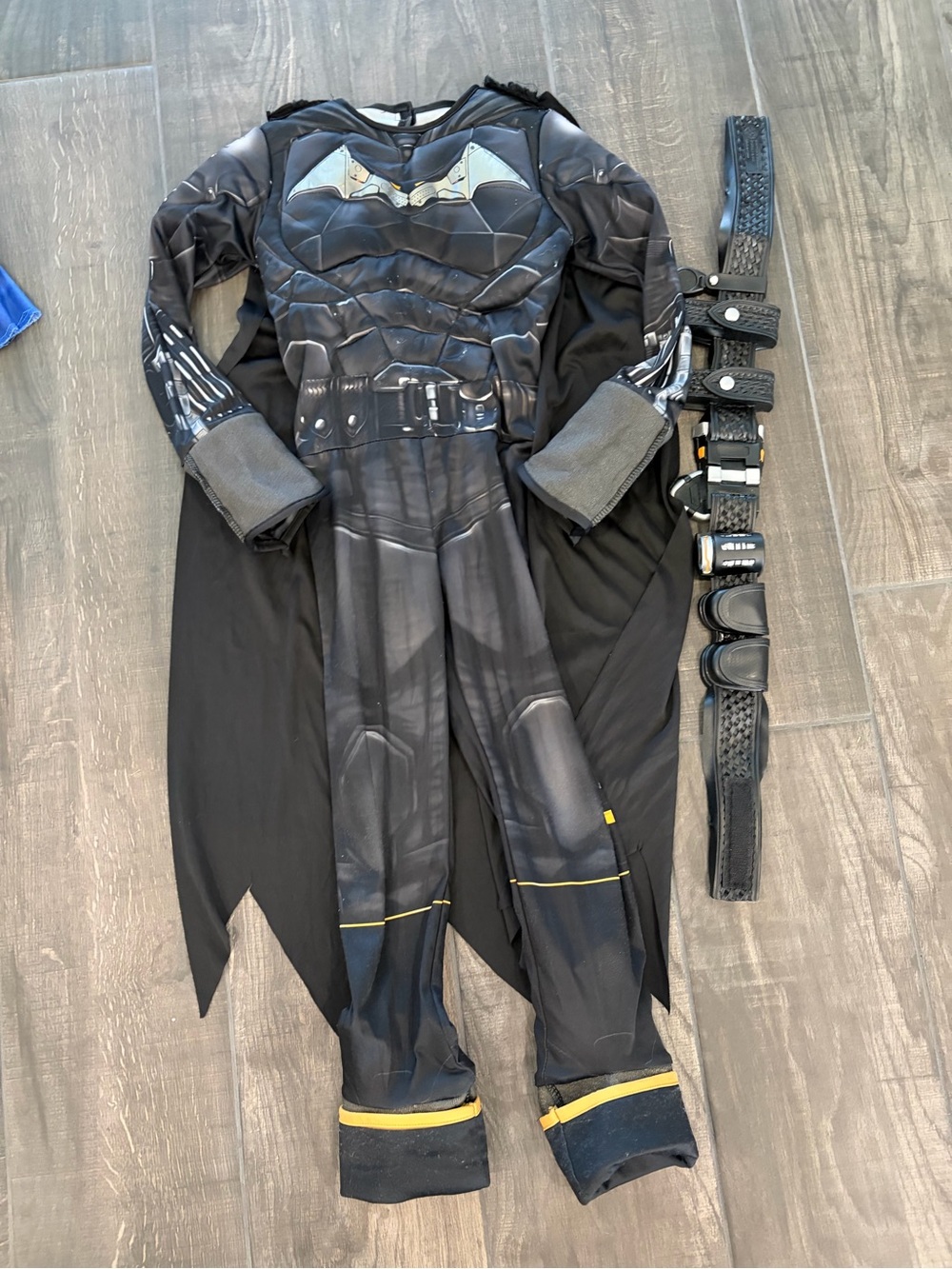 Boys Black Batman Superhero Costume with Cape